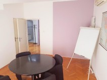 Center of the city- 110sqm with parking place
