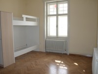 Close to Westin - new renovated office 160sqm for the hostel