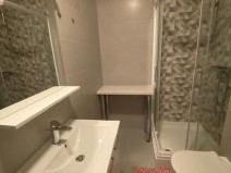Tresnjevka- moderan dvosobni stan 42m2 sa garažom