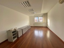 Kruge -  office 220 sqm with 6 parking places