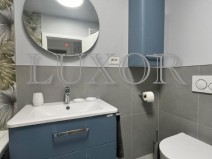 Tresnjevka- vrhunski uredjen trosobni stan 72m2