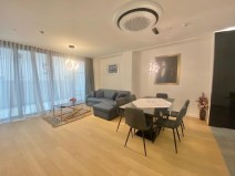 Petrova- ekskluzivni cetvresoban stan s terasom 30m2 i garazom