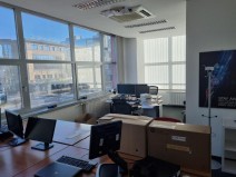 Radnicka- luxury office in business building 474 sqm