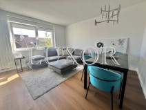 Tresnjevka- vrhunski uredjen trosobni stan 72m2